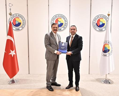 Başkan Güngör, Başkan Hisarcıklıoğlu'na dosya sundu