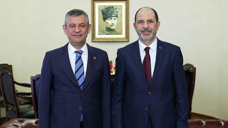 Özel, KKTC Halkın Partisi Genel Başkanı Özersay ile görüştü