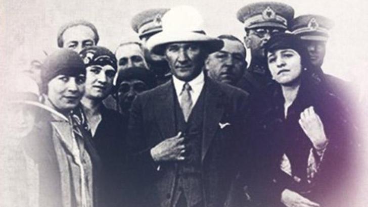 Özel, Türk kadınının seçme ve seçilme hakkını elde edişinin yıl dönümünü kutladı