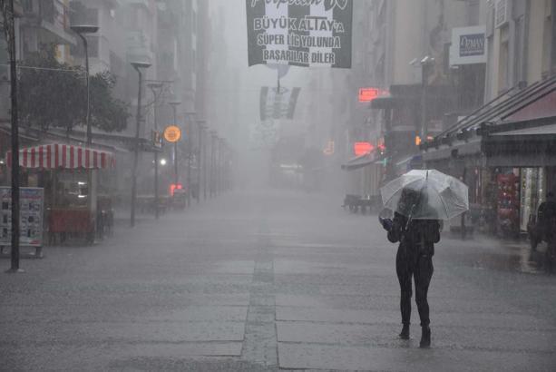 Prof. Dr. Türkeş: Yıl sonuna kadar yeterli yağış beklemiyoruz