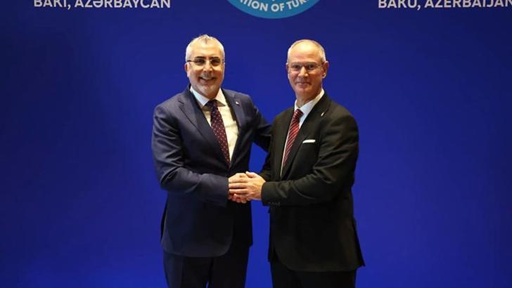 Bakan Işıkhan, KKTC Çalışma ve Sosyal Güvenlik Bakanı Hasipoğlu ile bir araya geldi