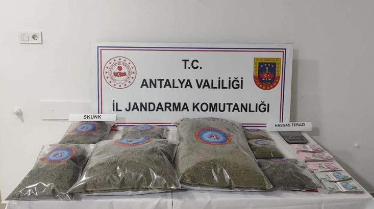 Elmalı’da uyuşturucu operasyonu