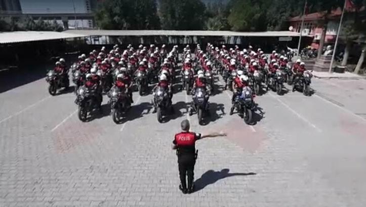 Motosikletli polis ekipleri, bir haftada aranan 73 şüpheliyi yakaladı