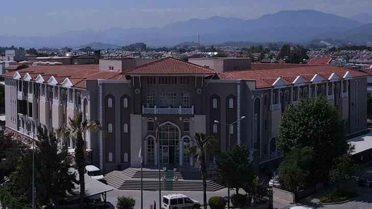 Muğla merkezli 8 ilde göçmen kaçakçılığı operasyonunda 10 tutuklama