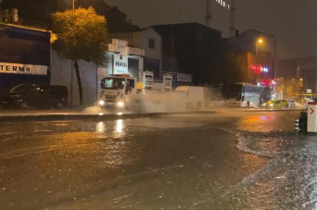 İstanbul - İstanbul'da sağanak etkili oldu