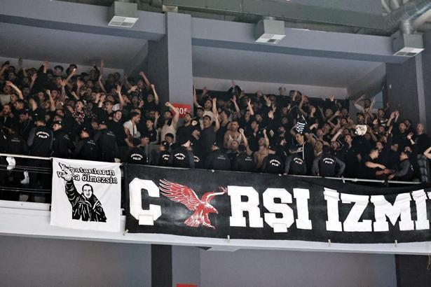 Göztepe – Beşiktaş voleybol maçı olaylı başladı