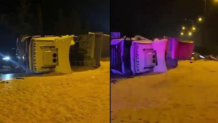 Mısır yüklü kamyon devrildi: 1 yaralı