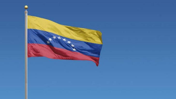 Venezuela ordusuna binlerce yeni asker katıldı