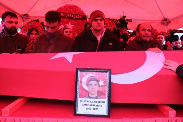 Şehit polis memuru, memleketi Samsun’da toprağa verildi