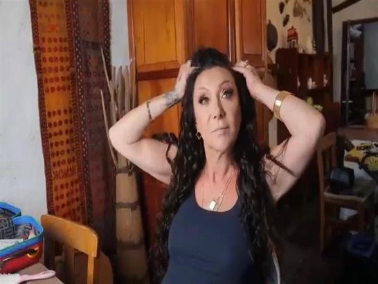 Şarkıcı Güllü’nün kızı Tuğyan Gülter’in avukatı 8 kişi hakkında suç duyurusunda bulundu