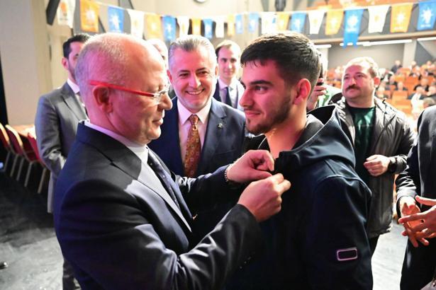 AK Parti Bursa İl Başkanı Gürkan: Türkiye’nin en fazla üye yapan illerindeniz