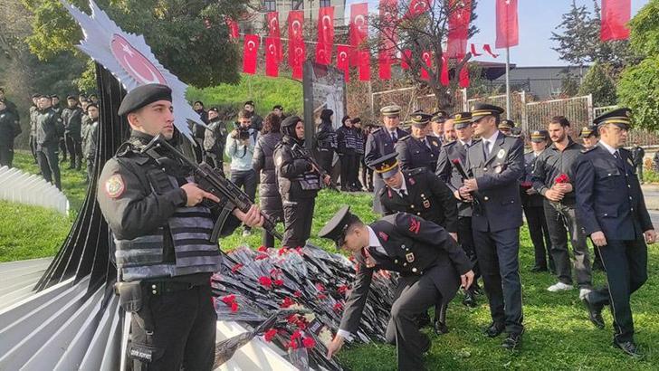 Beşiktaş'taki terör saldırısında şehit düşenler için anma töreni