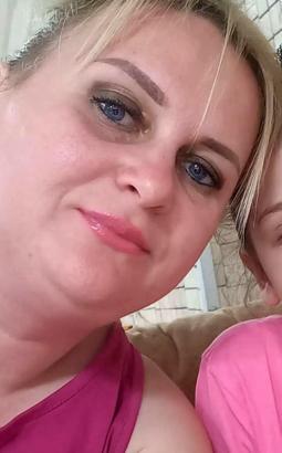 Otomobilin çarptığı kadın, yaralandı