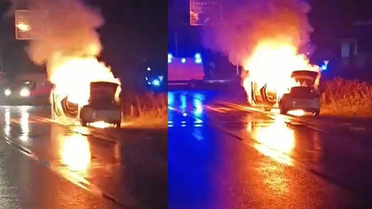 Park halindeki otomobil yandı