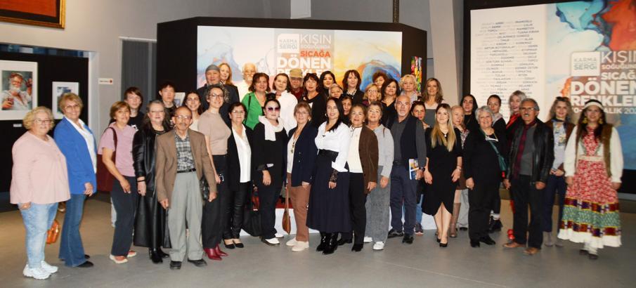 Antalya'da sıcağa dönen renkler sergisi