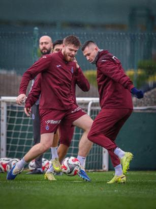 Trabzonspor’da Beşiktaş mesaisi devam ediyor