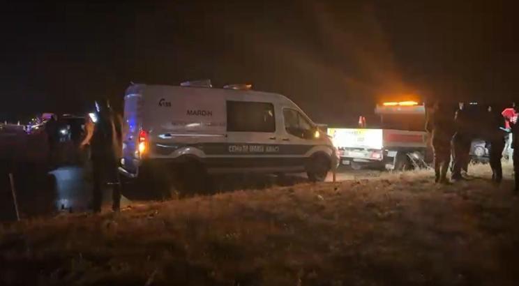 Mardin’de 3 aracın karıştığı kazada 4 ölü, 5 yaralı (3)