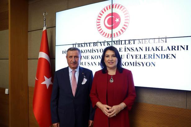 Meclis'te kamu denetçisi seçimi yapıldı