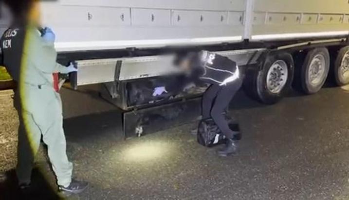 Şehit polis adına düzenlenen operasyonda 37 kilo uyuşturucu ele geçirildi