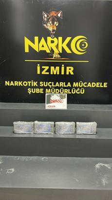 İzmir'de 4,6 kilo kokain ele geçirildi; 3 tutuklama