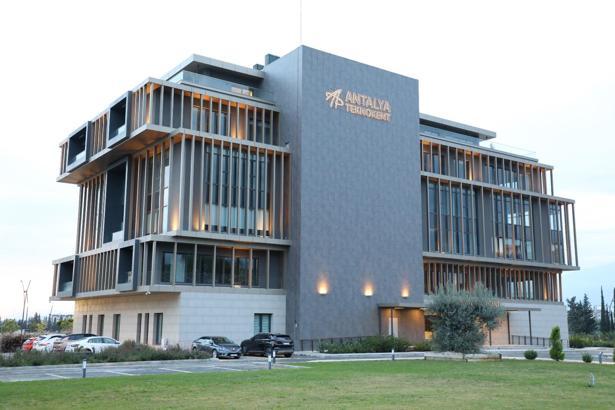 Antalya Teknokent'e Yeşil Dönüşüm Ödülü