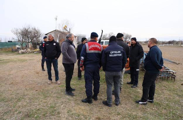 At eti kesimi yapılan kaçak işletmeye operasyon