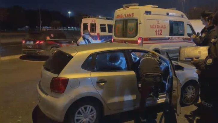 İstanbul- Pendik'te park halindeki araçta ceset bulundu