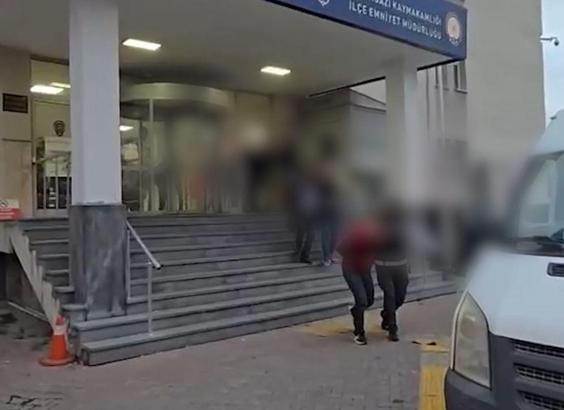 Kayseri'de 98 yıl 10 ay kesinleşmiş hapis cezası bulunan 50 firari hükümlü yakalandı