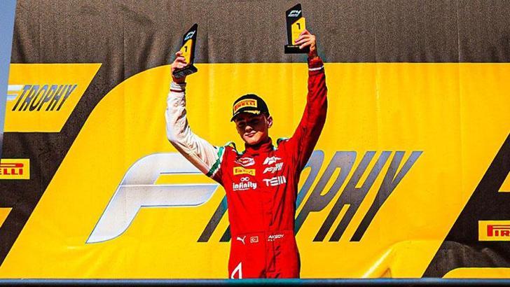 Türkiye’nin Formula pilotu Alp Aksoy, Formula Trophy’de şampiyon
