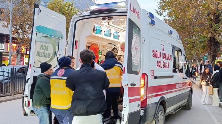 Amasya'da otomobil ile motosiklet çarpıştı; 1 yaralı