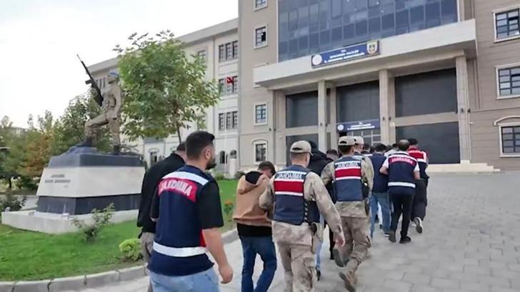 Jandarmadan 'siber dolandırıcılık' operasyonu: 54 tutuklama