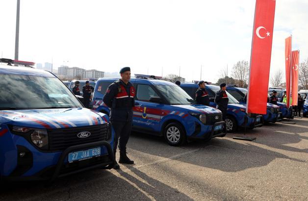 Gaziantep’te polis ve jandarmaya 210 yeni araç tahsis edildi