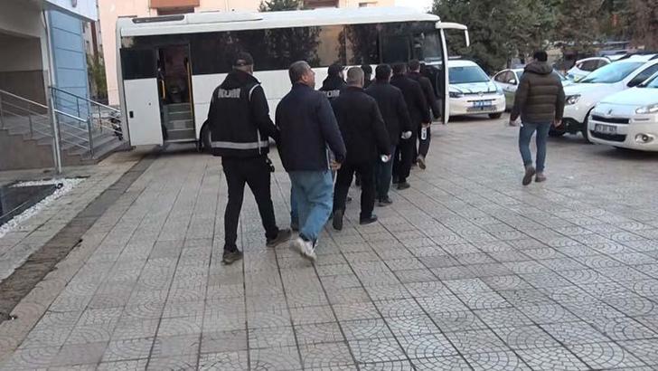 Kilis merkezli FETÖ operasyonu; 15 gözaltı