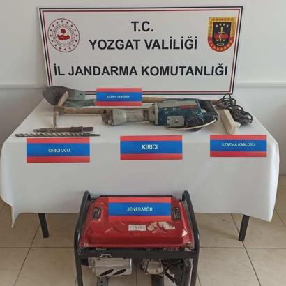 Yozgat'ta kaçak kazı operasyonunda 3 gözaltı