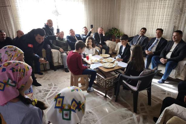 Öğrencilerden Yerli Malı Haftası etkinliği