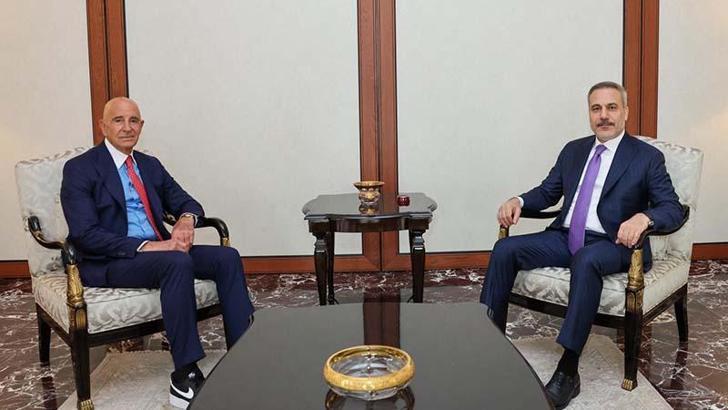 Bakan Fidan, ABD Büyükelçisi Barrack'ı kabul etti