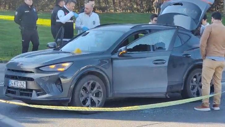 Bakırköy’de otomobile silahlı saldırı: 1 ölü