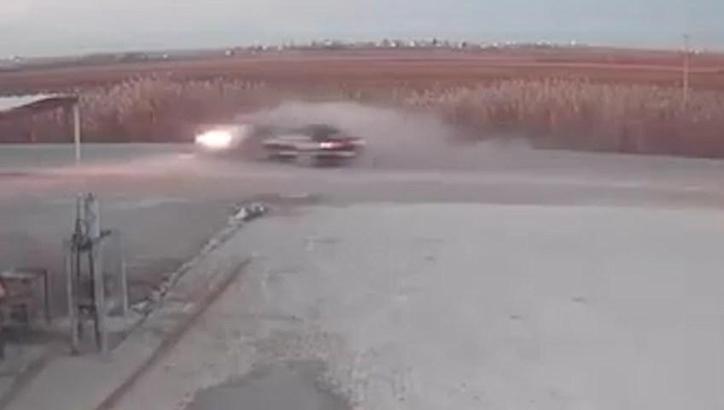 Şanlıurfa'da otomobiller çarpıştı: 4'ü çocuk, 8 yaralı