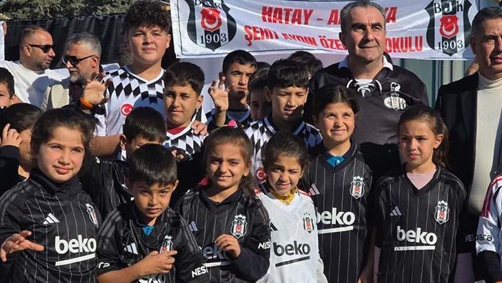 Beşiktaş'tan deprem bölgesi Hatay'da 'Bu Forma Benden Sana Kardeşim Kampanyası'