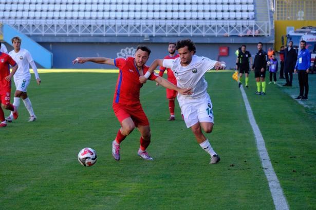 Bursa Nilüfer Futbol A.Ş. - Silivrispor: 0 - 0
