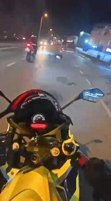 İstanbul - Sultanbeyli'de motosiklet sürücüsünün hayatını kaybettiği kaza kamerada