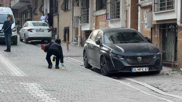 Esenyurt'ta silahlı saldırı: 3 yaralı