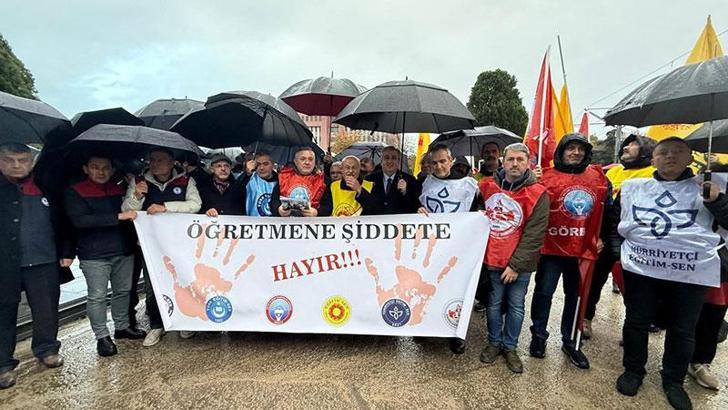 Samsun’da öğretmene şiddete sendikalardan ortak tepki