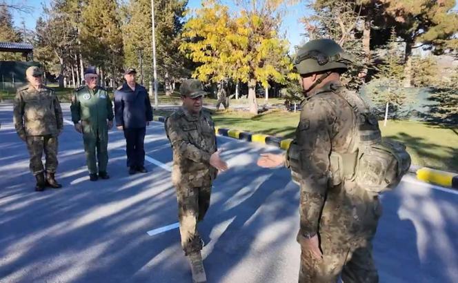 Genelkurmay Başkanı Bayraktaroğlu, Malatya ve Kilis'te incelemelerde bulundu