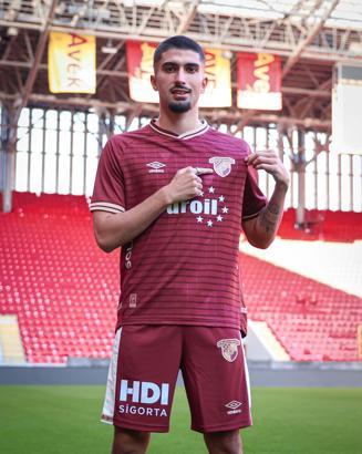 Göztepe transfere hızlı başladı