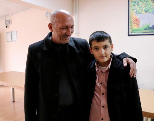 Irak'ta terör eyleminde kaçırılan çocuk, Türkiye'de ailesine kavuştu