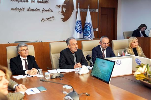 EÜ Rektörü Prof. Dr. Alcı, ilk senato toplantısını yaptı