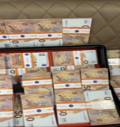 İstanbul- Esenyurt'ta sahte 150 bin euro ele geçirildi