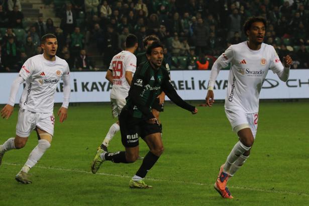 Kocaelispor - Hesap.com Antalyaspor / Ek fotoğraflar