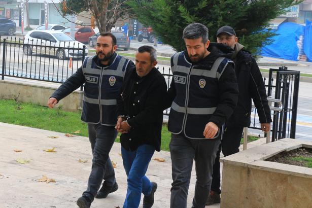 Tartıştığı arkadaşını evinin önünde vurdu (2)